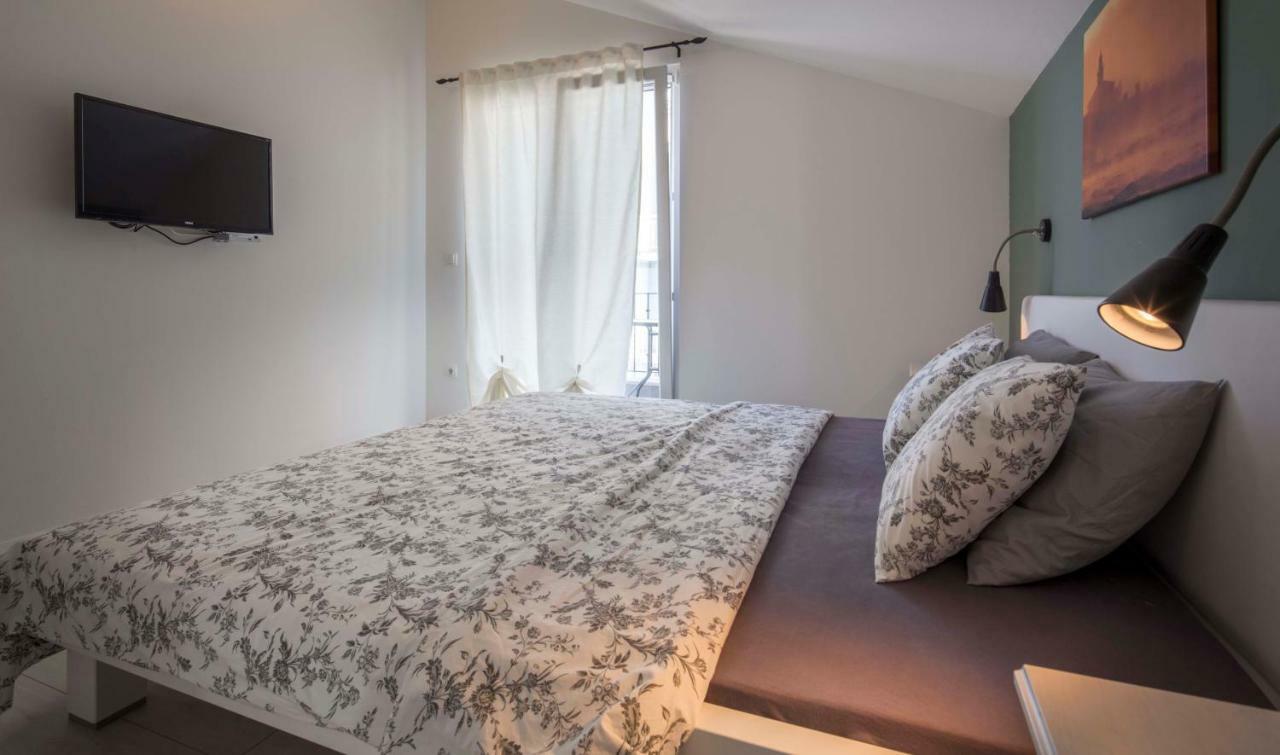 Apartments Denis マカルスカ エクステリア 写真