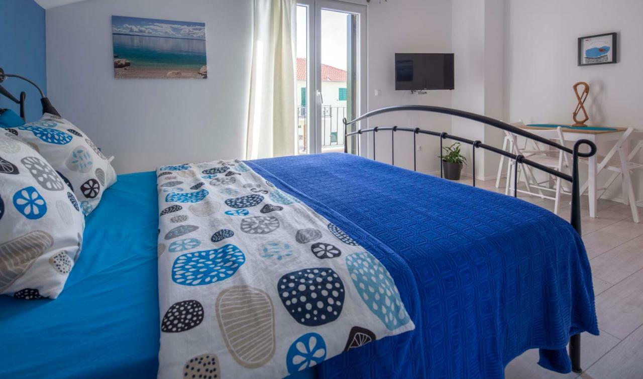 Apartments Denis マカルスカ エクステリア 写真