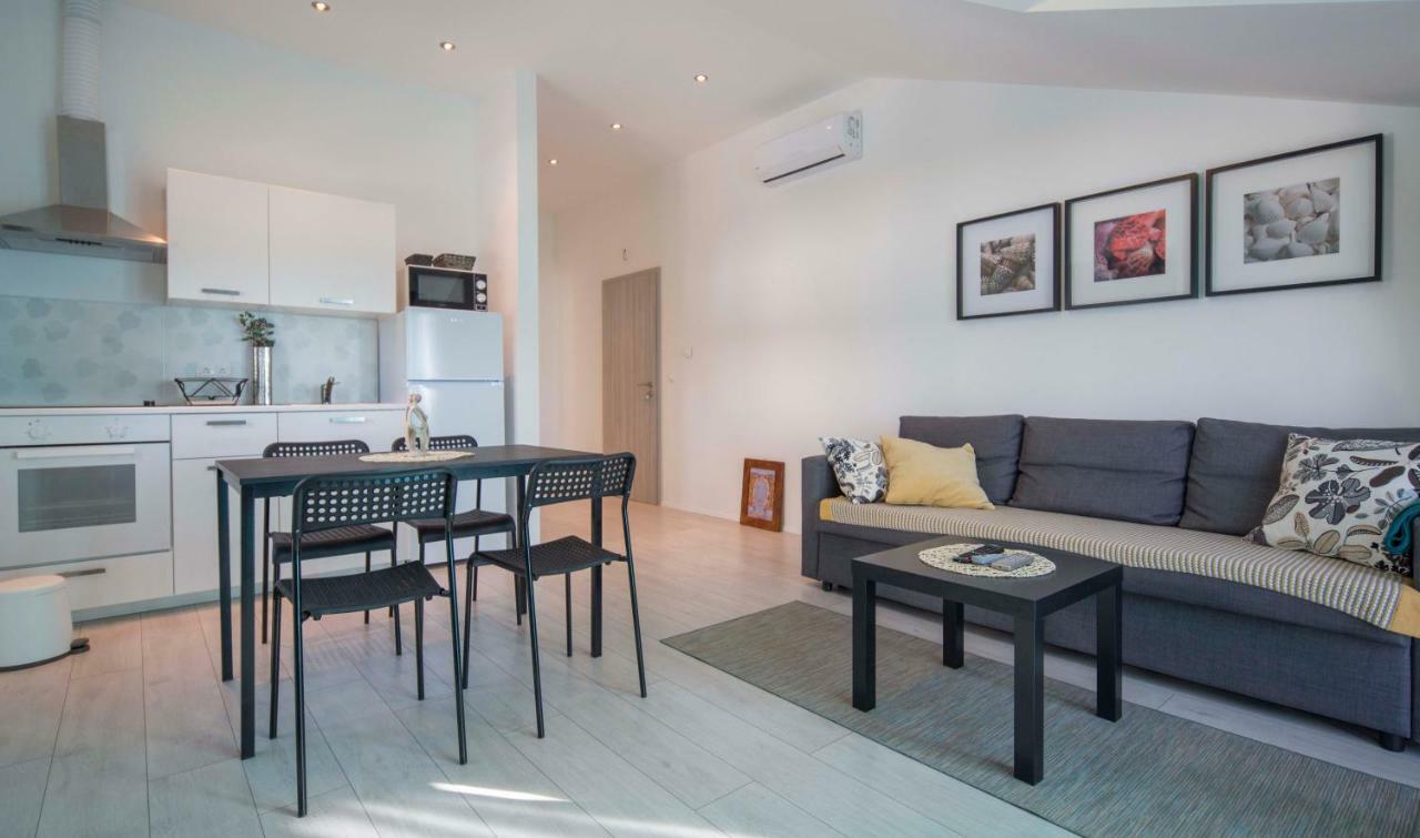 Apartments Denis マカルスカ エクステリア 写真