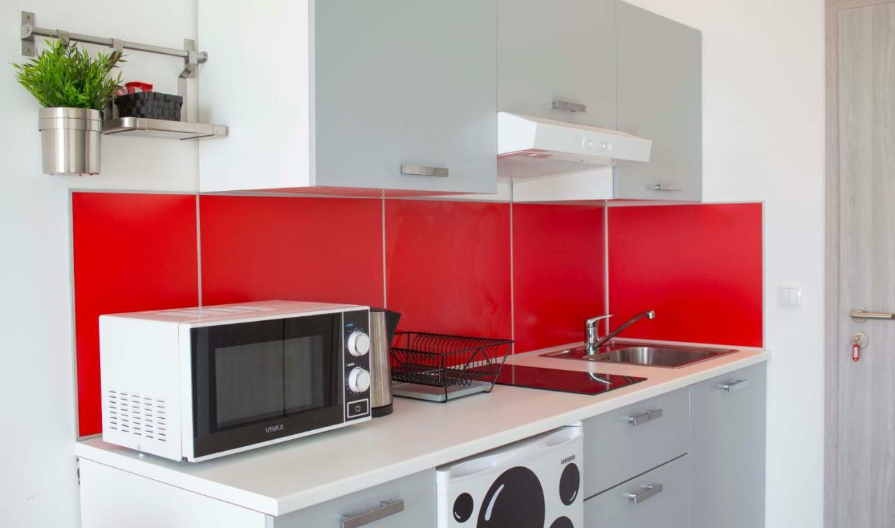 Apartments Denis マカルスカ エクステリア 写真